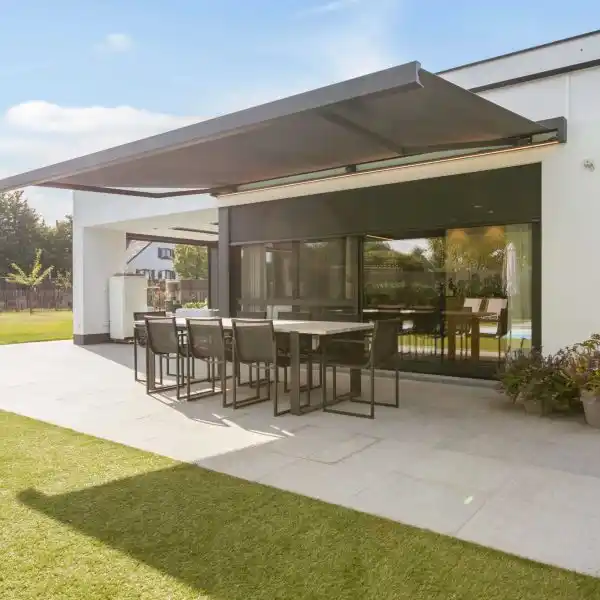 zonwering Schiphol-Rijk